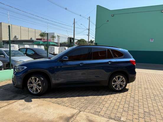 BMW-X1-2021