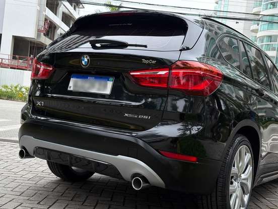 BMW-X1-2018