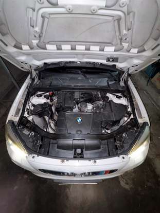 BMW-X1-2013