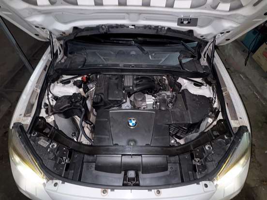 BMW-X1-2.0 18I S-DRIVE 4X2 16V GASOLINA 4P AUTOMÁTICO BMW-X1-2013