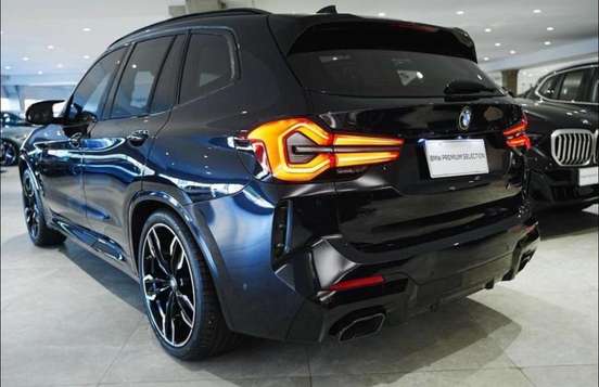 BMW-X3-2022