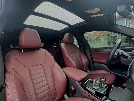 BMW-X4-2023