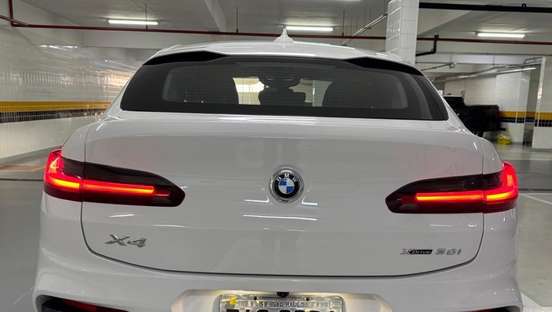 BMW-X4-2018