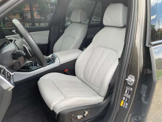 BMW-X5-2025