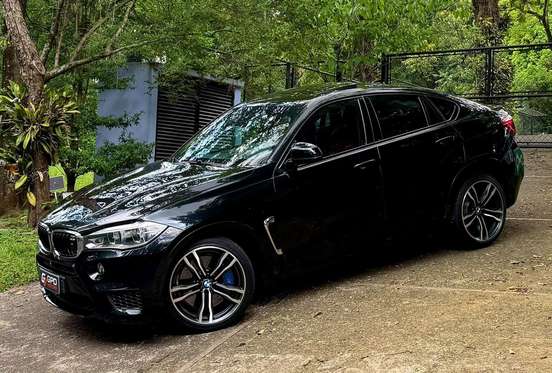 BMW-X6-2015