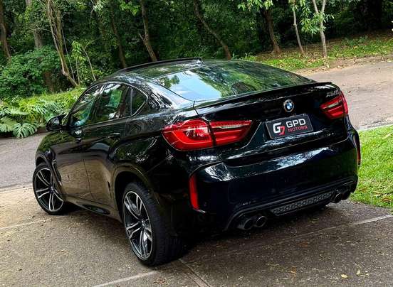 BMW-X6-2015
