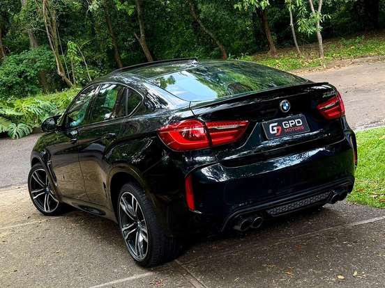 BMW-X6-4.4 M 4X4 COUPÉ V8 32V BI-TURBO GASOLINA 4P AUTOMÁTICO BMW-X6-2015