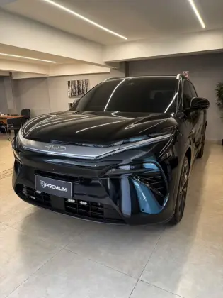 BYD ATTO 8 1.5 TURBO PHEV AWD AUTOMÁTICO