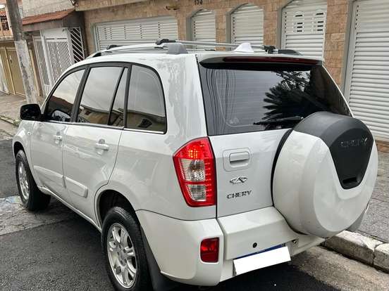 CAOA CHERY-TIGGO-2.0 16V GASOLINA 4P AUTOMÁTICO CAOA CHERY-TIGGO-2013