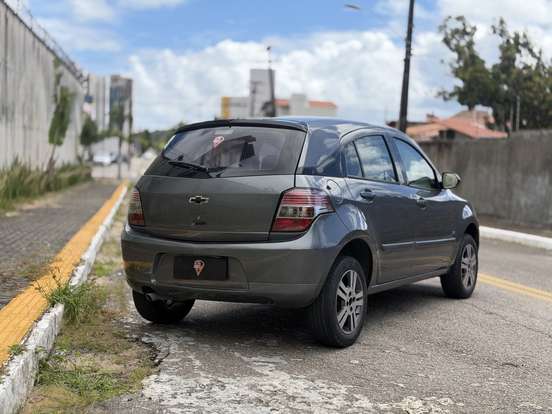 CHEVROLET-AGILE-2011