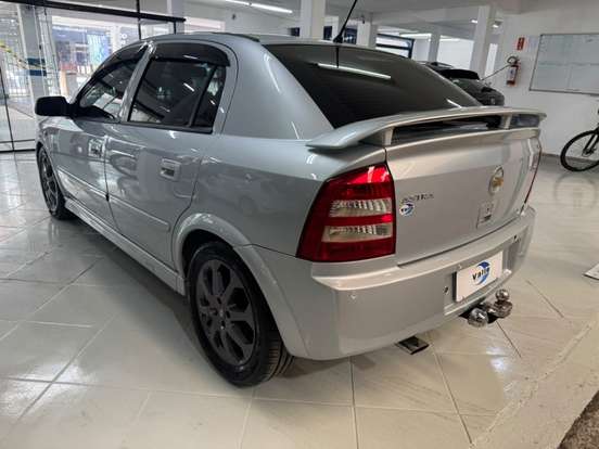 CHEVROLET-ASTRA-2.0 MPFI ADVANTAGE 8V FLEX 4P AUTOMÁTICO CHEVROLET-ASTRA-2011
