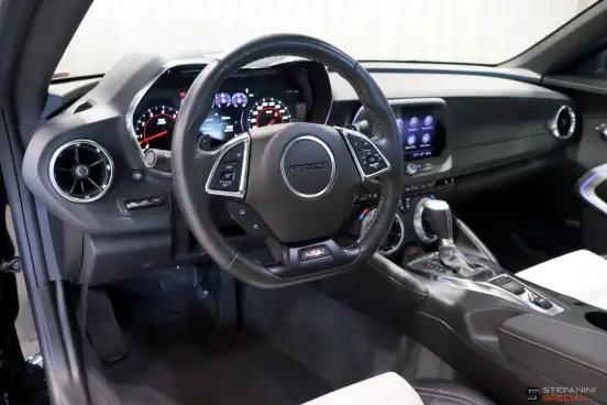CHEVROLET-CAMARO-2023