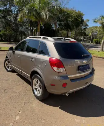 CHEVROLET-CAPTIVA-2012