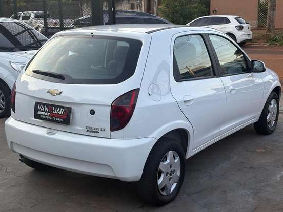 CHEVROLET-CELTA-2014