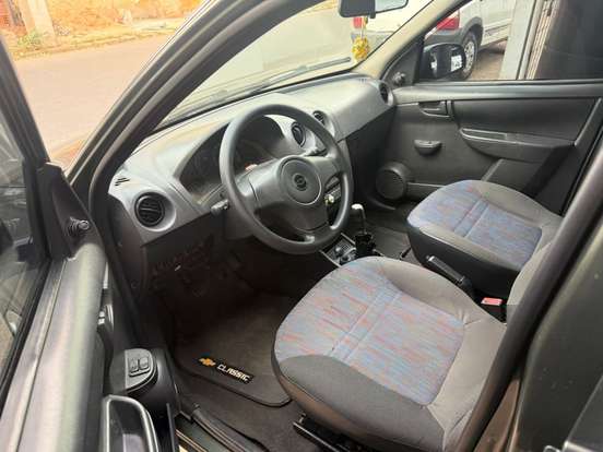 CHEVROLET-CELTA-1.0 MPFI VHCE LIFE 8V FLEX 4P MANUAL CHEVROLET-CELTA-2010
