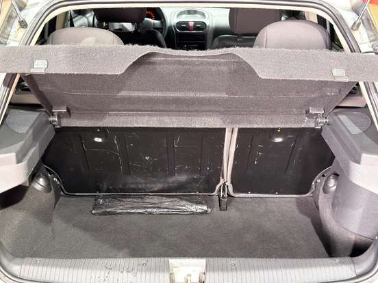 CHEVROLET-CORSA-2012