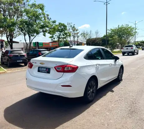 CHEVROLET-CRUZE-2017