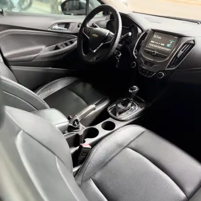 CHEVROLET-CRUZE-2018
