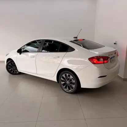 CHEVROLET-CRUZE-2017