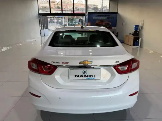 CHEVROLET-CRUZE-2018