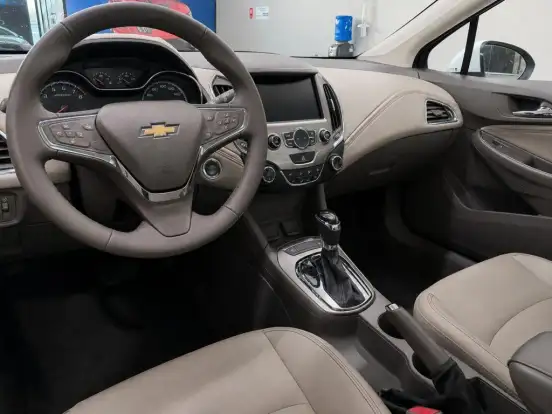 CHEVROLET-CRUZE-2018