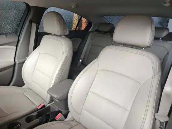 CHEVROLET-CRUZE-2018
