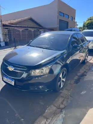 CHEVROLET-CRUZE-2013