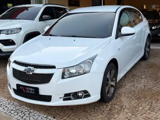 CHEVROLET-CRUZE-2013