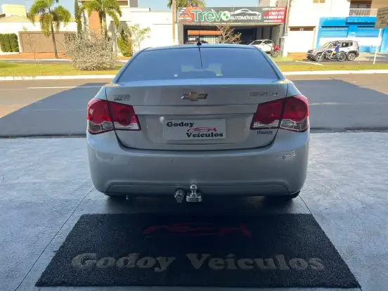 CHEVROLET-CRUZE-2014