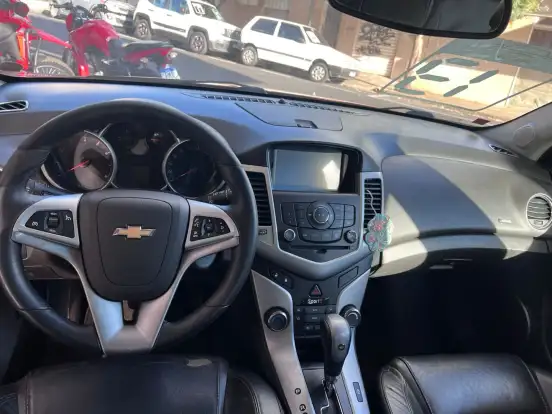CHEVROLET-CRUZE-2013