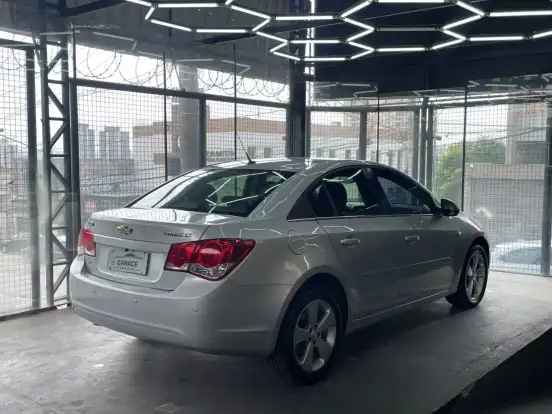CHEVROLET-CRUZE-2014