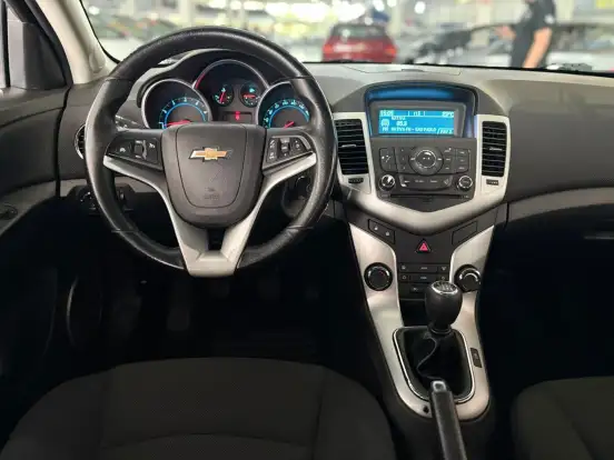 CHEVROLET-CRUZE-2014