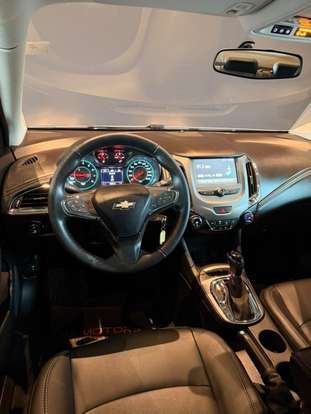 CHEVROLET-CRUZE-2018