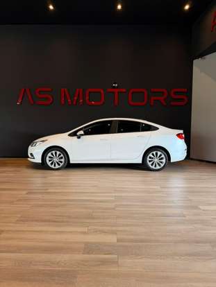 CHEVROLET-CRUZE-2018