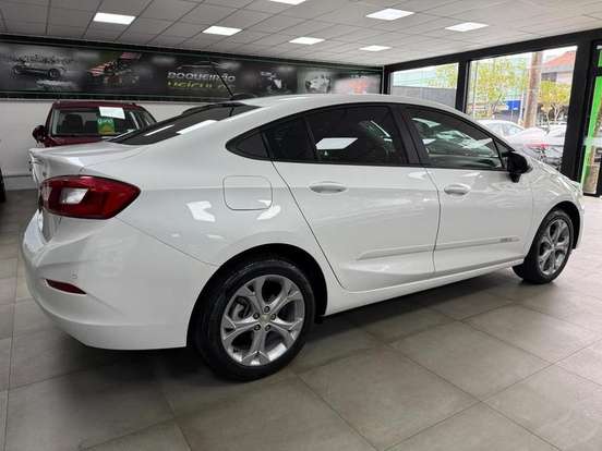 CHEVROLET-CRUZE-2021