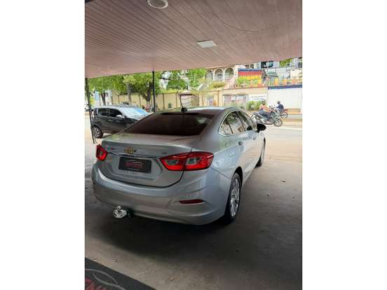 CHEVROLET-CRUZE-2017