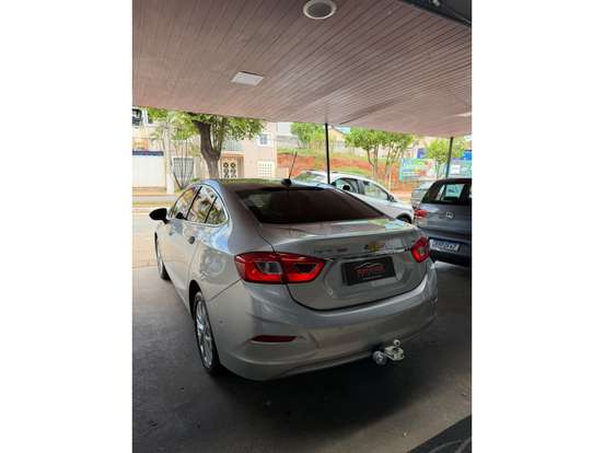 CHEVROLET-CRUZE-2017