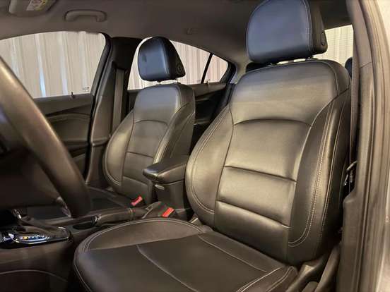 CHEVROLET-CRUZE-2022