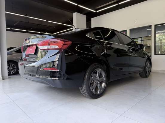 CHEVROLET-CRUZE-2022
