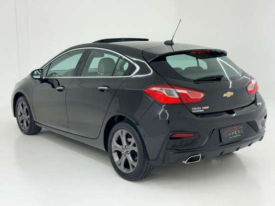 CHEVROLET-CRUZE-2017