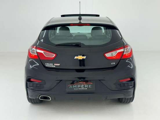 CHEVROLET-CRUZE-2017