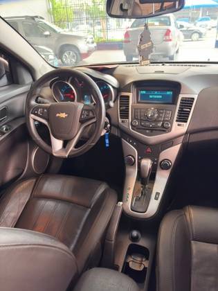 CHEVROLET CRUZE 1.8 LT 16V FLEX 4P MANUAL