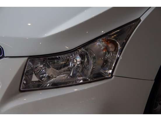 CHEVROLET-CRUZE-2015
