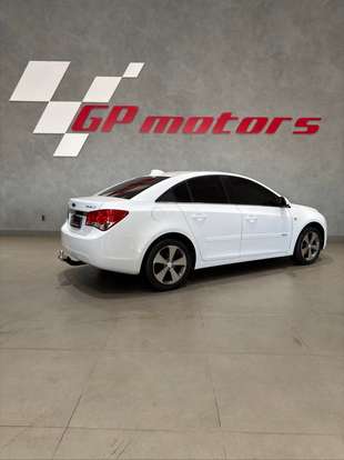CHEVROLET-CRUZE-2013