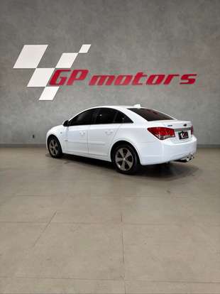 CHEVROLET-CRUZE-2013