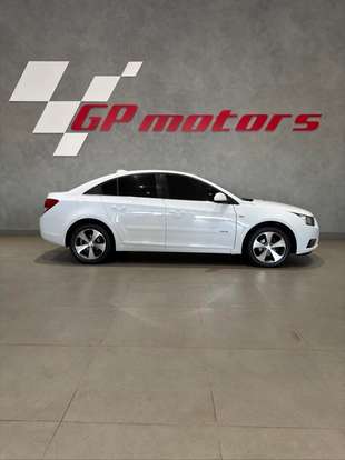 CHEVROLET-CRUZE-2013