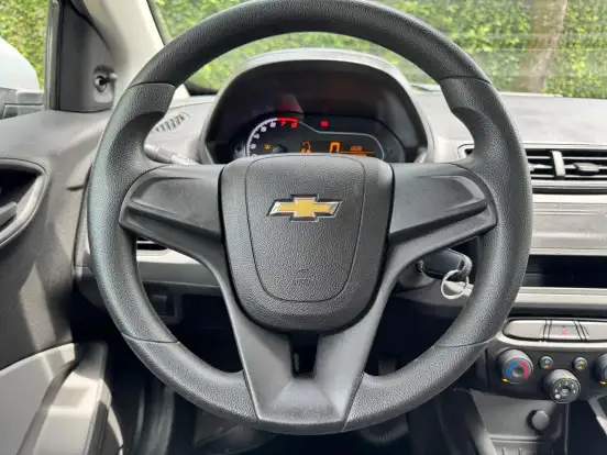 CHEVROLET-ONIX-1.0 MPFI JOY 8V FLEX 4P MANUAL CHEVROLET-ONIX-2017