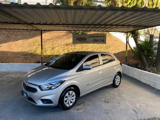 CHEVROLET ONIX 1.0 MPFI LT 8V FLEX 4P MANUAL