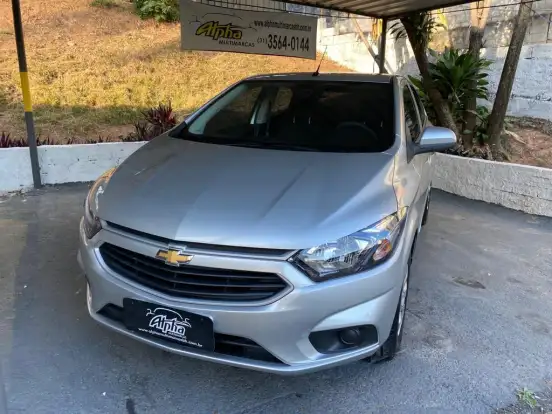 CHEVROLET-ONIX-2017