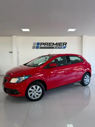 CHEVROLET-ONIX-2014